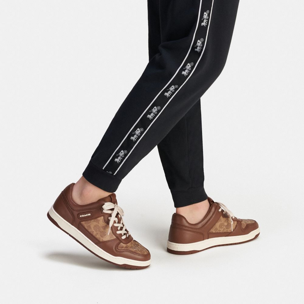 COACH® C201 In Signature Canvas Sneakers Herre Brune | DKLIB950