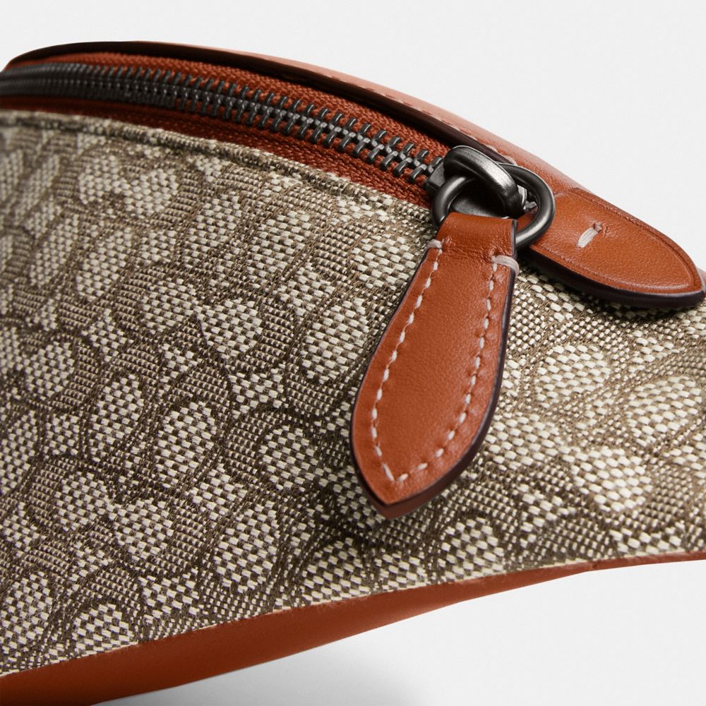 COACH® Charter 7 In Micro Signature Jacquard Bæltetasker Dame Brune Grå | DKILZ352