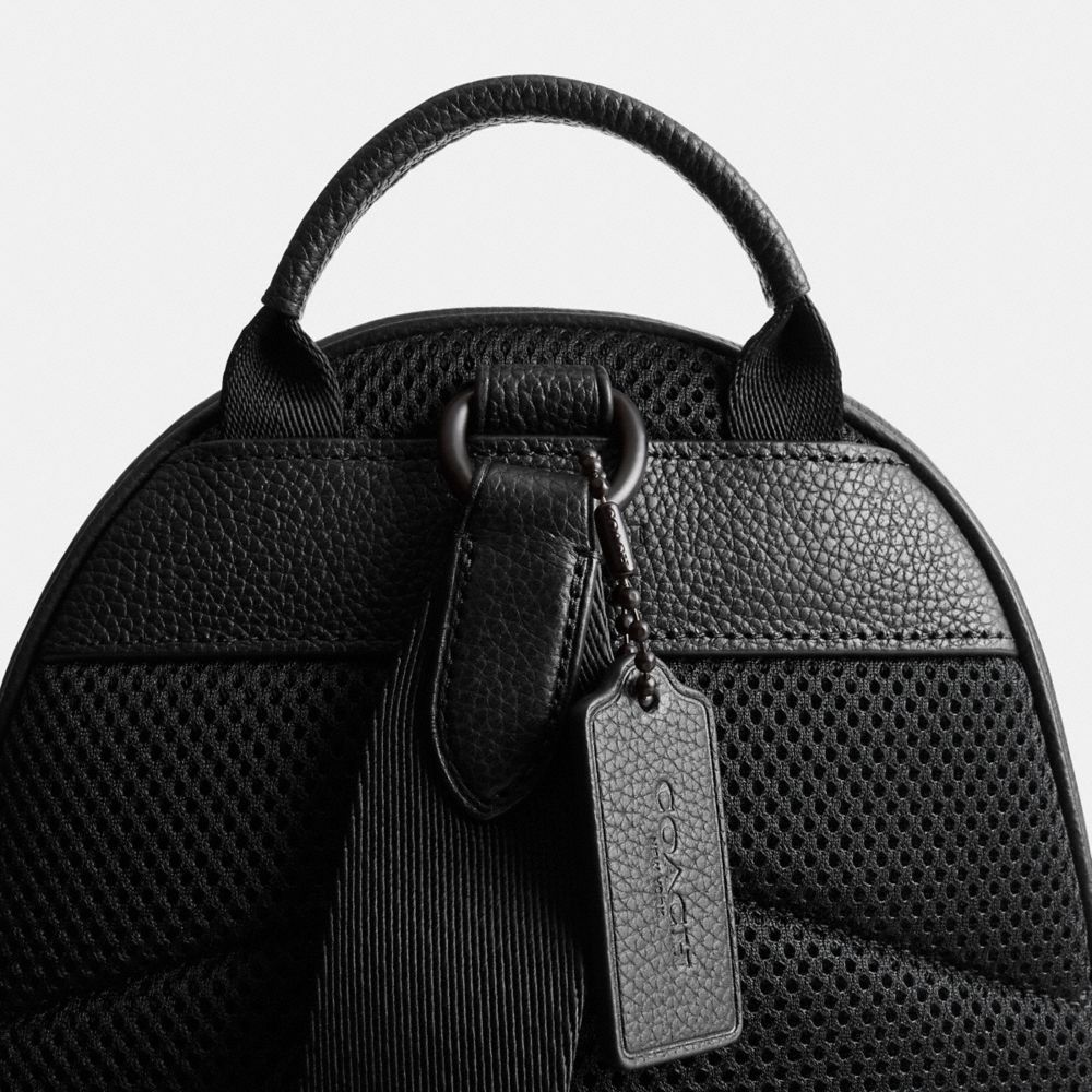 COACH® Charter Pack In Signature Leather Håndtaske Herre Sort | DKVRT850