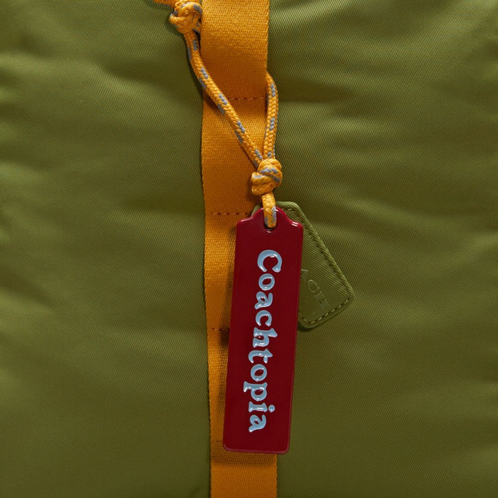 COACH® Coachtopia Loop Rygsæk Dame Olivengrøn Grøn | DKSGS371