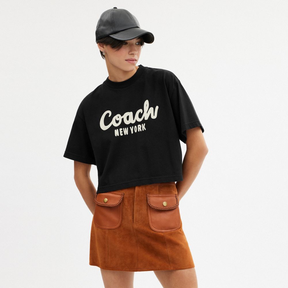 COACH® Cursive Signature Cropped T Shirts Dame Sort | DKJPO584