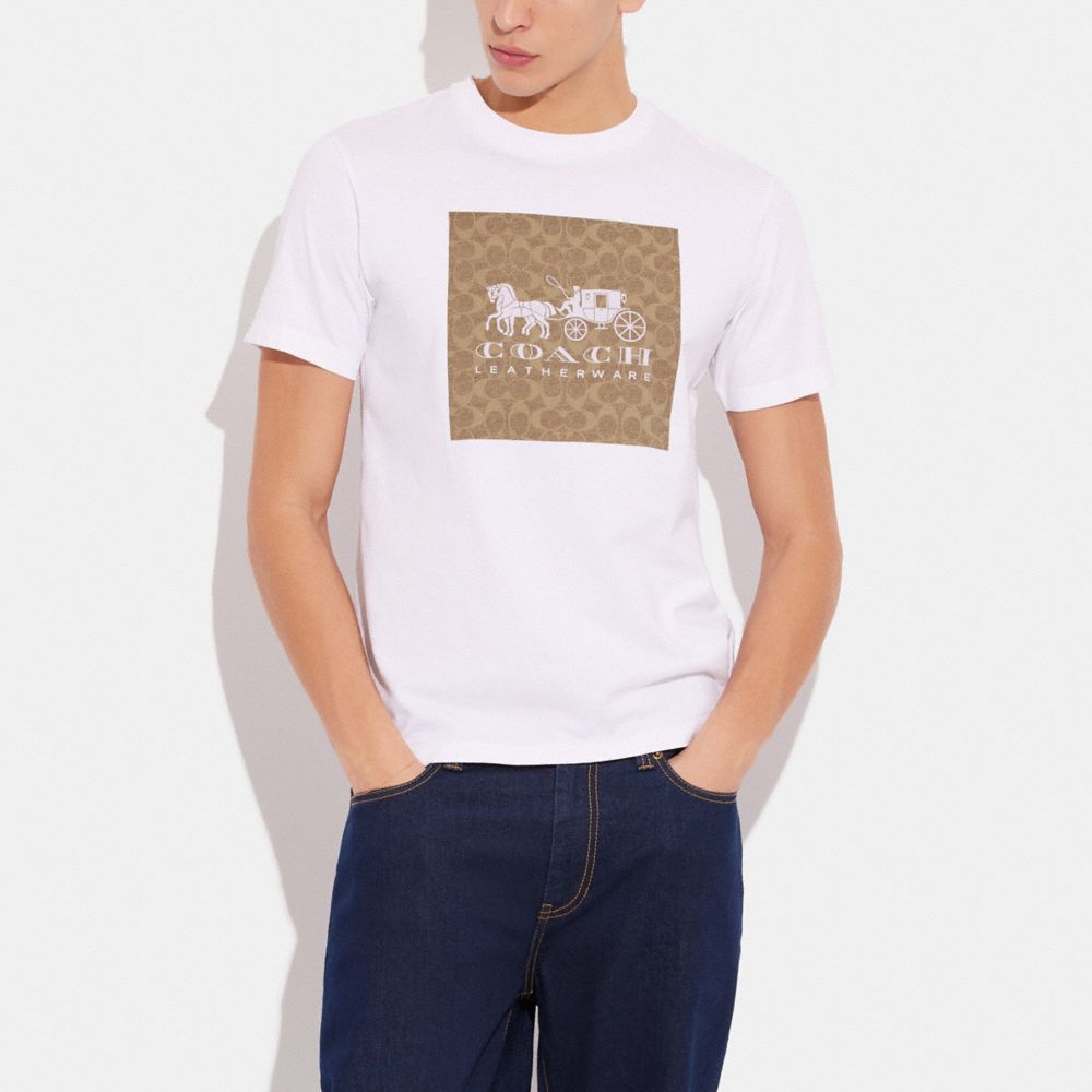 COACH® Signature Horse And Carriage In Organic Cotton T Shirts Dame Hvide Brune | DKYXN573