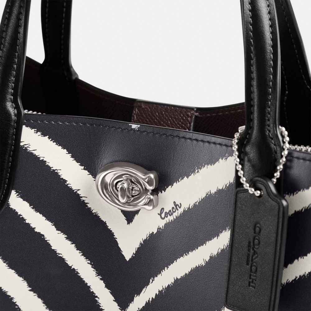 COACH® Willow 24 With Zebra Print Mulepose Dame Sølv | DKZUH132